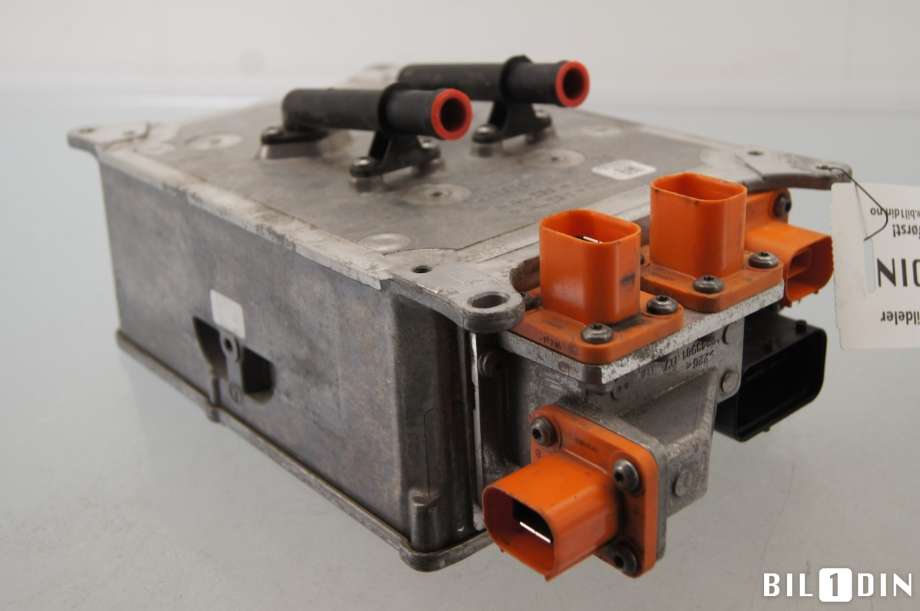 Batterilader (OBC - On Board Charger) til VW Passat 2015-2019 (Fase 1) (B8) (B8) (VOLKSWAGEN|5QE915682M|)