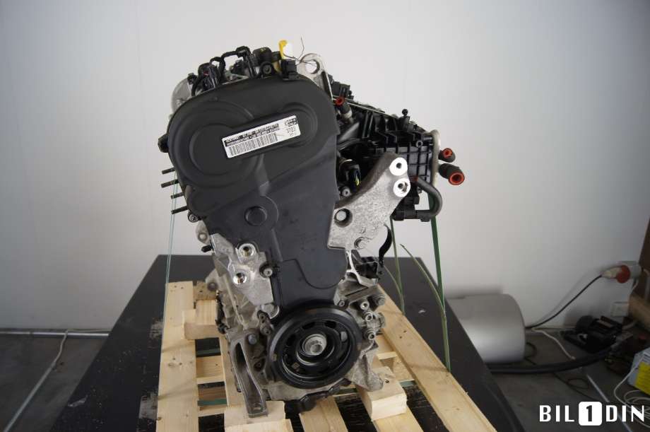 Motor bensin til VW Passat 2015-2019 (Fase 1) (B8) (B8) (VOLKSWAGEN|04E100037T|CUKC|04E100034NX)