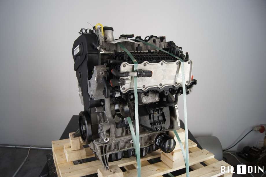Motor bensin til VW Passat 2015-2019 (Fase 1) (B8) (B8) (VOLKSWAGEN|04E100037T|CUKC|04E100034NX)