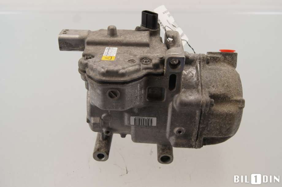 Aircondition kompressor til Toyota Auris 2013-2015 (Type II, Fase 1)  (TOYOTA|8837047032||0422001031)