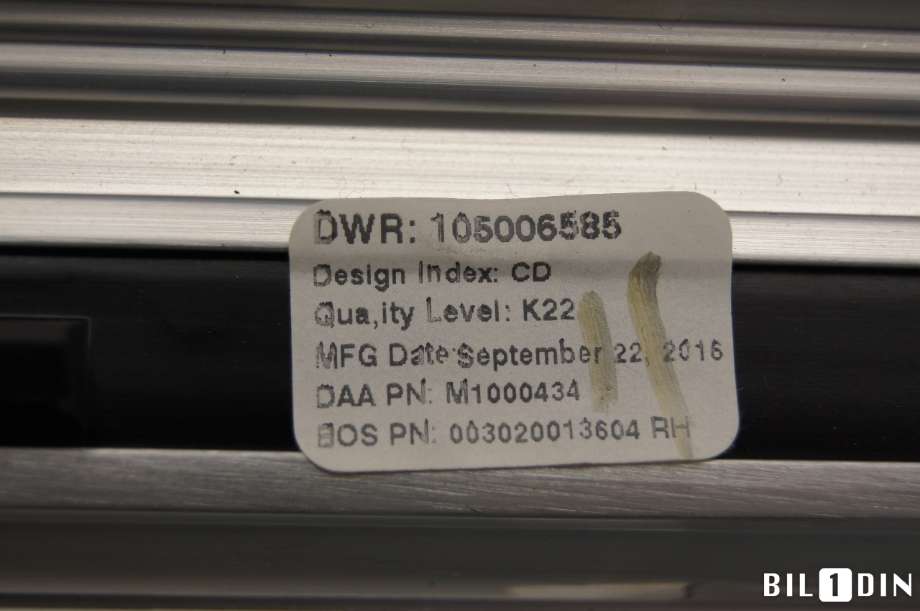 Solskjerm til BMW X3 2010-2017 (F25) (F25) (BMW|51427237856||105006585)