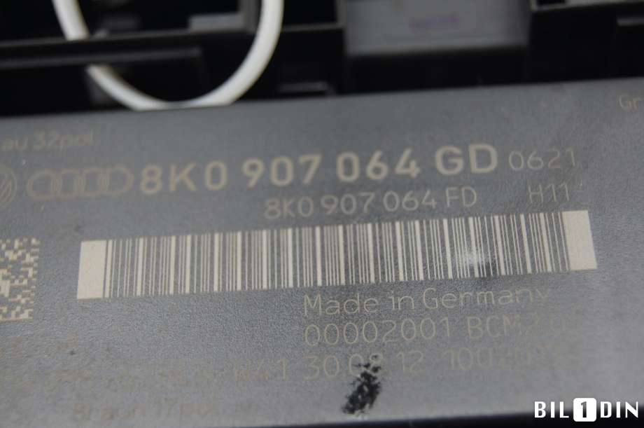 Styreenhet comfort (BCM) til Audi A4 2007-2014 (Type IV) (B8) (B8) (AUDI|8K0907064HJ|)