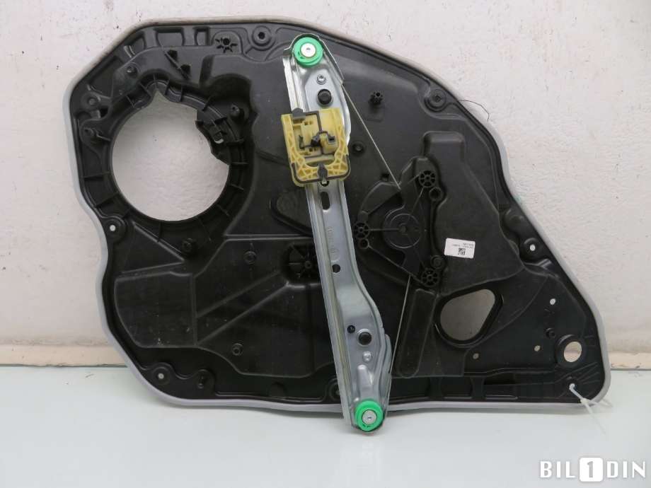 Ruteheis til Volvo V70 2014-2016 (Type III, Fase 2)  (VOLVO|30661068|)