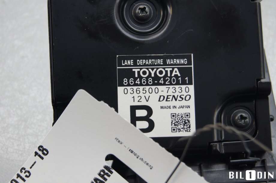 Diverse deler til Toyota RAV4 2013-2015 (Type IV, Fase 1)  (TOYOTA|8646842011|)
