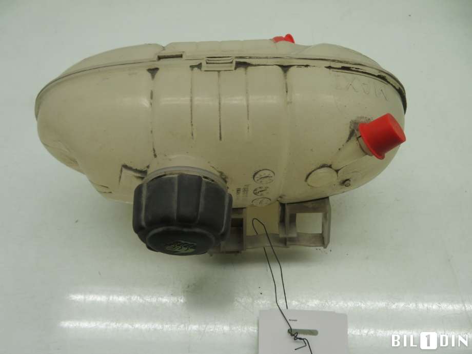 Ekspansjonstank til Opel Vivaro B 2014-2019  (OPEL|95517213||217101893R)