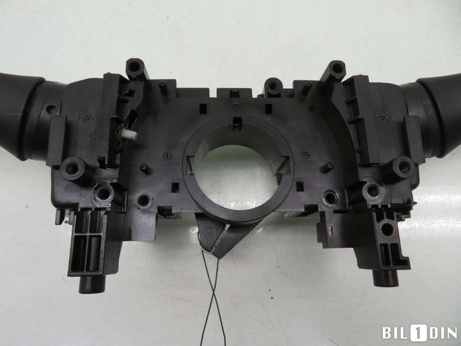 Bryter combi til Nissan Qashqai 2014-2021 (Type II)  (NISSAN|255604EA2B|)