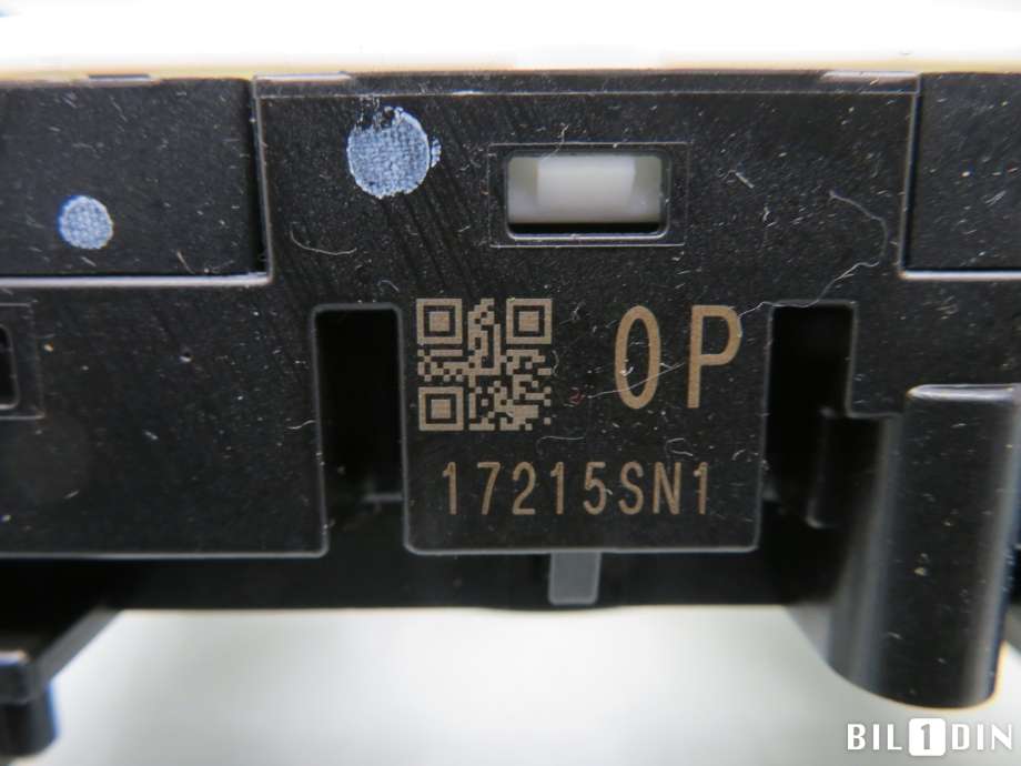 Bryter combi til Nissan Qashqai 2014-2021 (Type II)  (NISSAN|255604EA2B|)