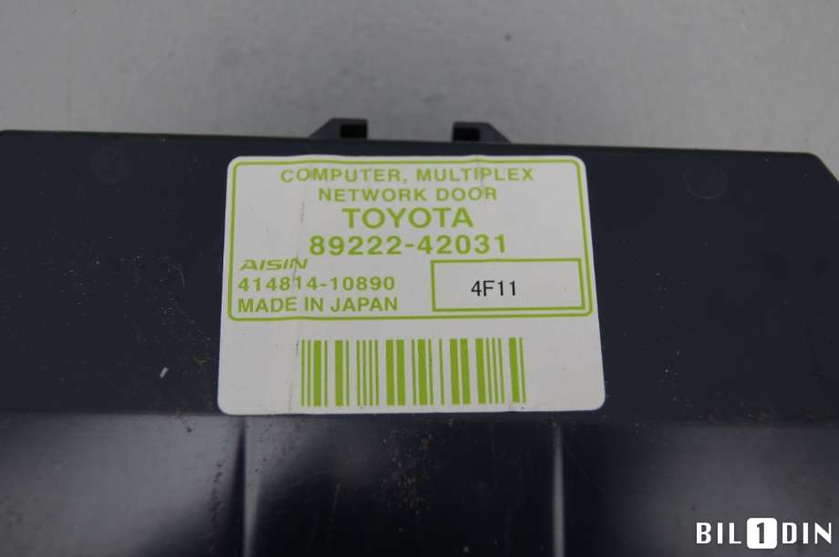 Styreenhet dør venstre foran til Toyota RAV4 2013-2015 (Type IV, Fase 1)  (TOYOTA|8922242060|)