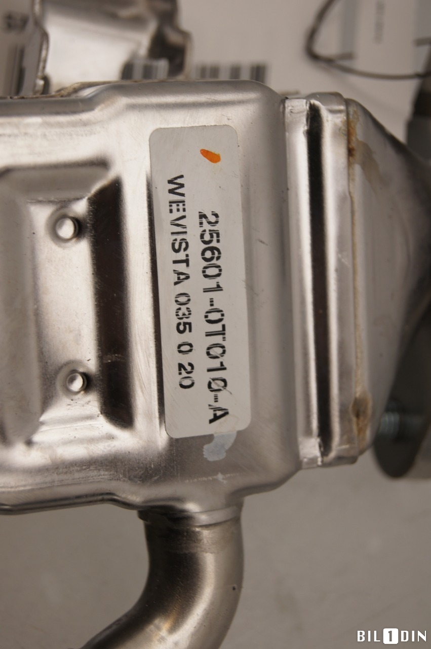 EGR-kjøler til Toyota Corolla 2019-->>  (TOYOTA|256010T010|)