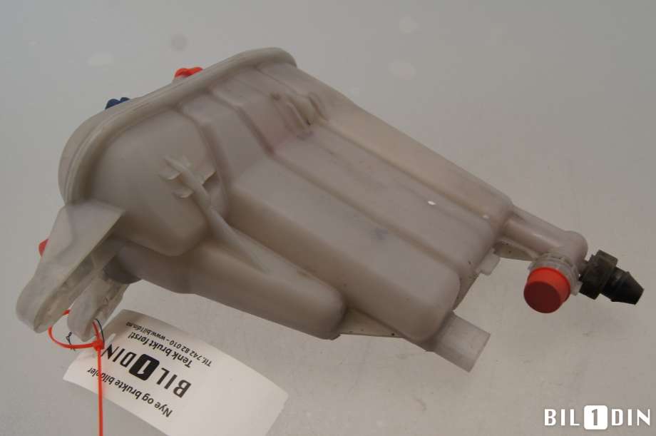 Ekspansjonstank til Audi A4 2007-2014 (Type IV) (B8) (B8) (AUDI|8K0121403AC||8K0121403G)