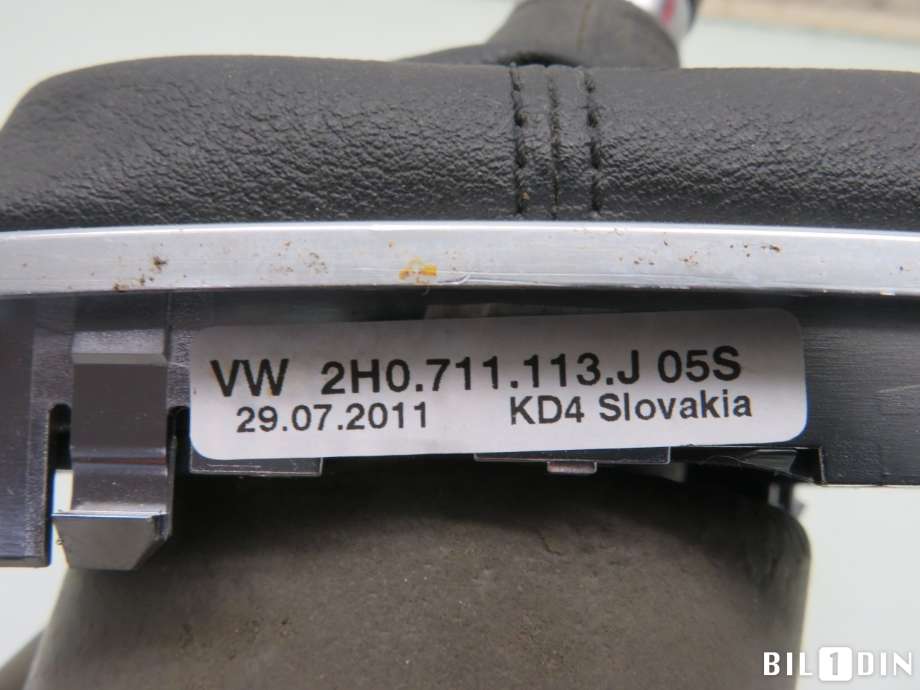 Girstang manuell til VW Amarok 2010-2016 (Type I, Fase 1)  (VOLKSWAGEN|2H1711049C|)