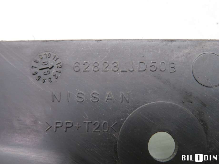 Diverse deler til Nissan Qashqai 2007-2010 (Type I, Fase 1) (NISSAN|62823JD51B|62823JD51A|62823JD50B)