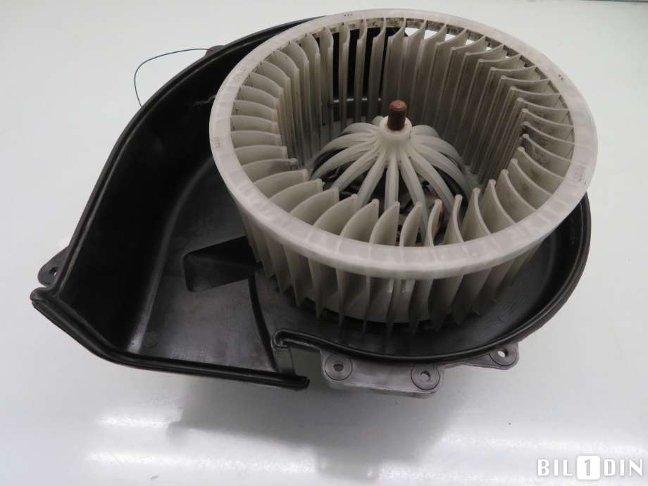 Varmeapparat motor til VW Polo 2014-2017 (Type V, Fase 2)  (VOLKSWAGEN|6R1819015|)