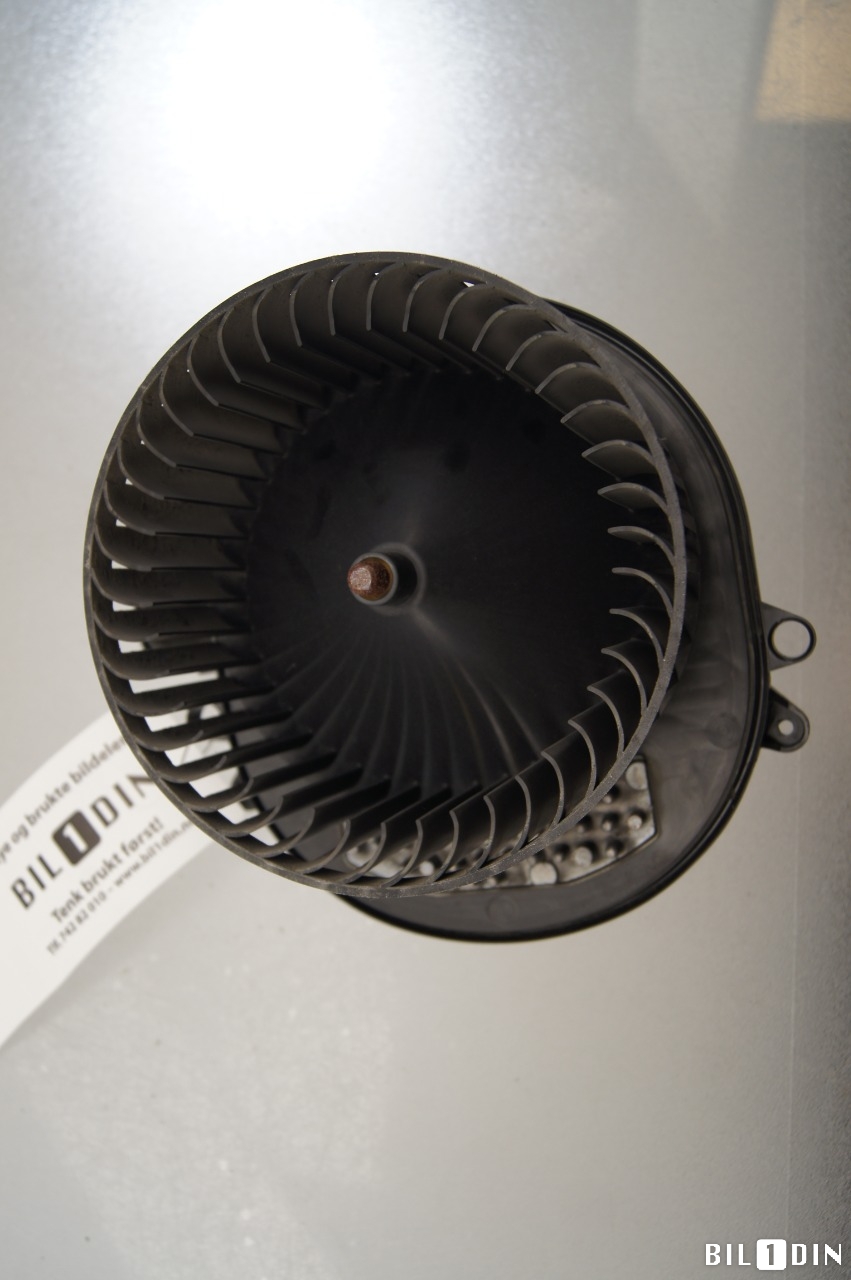 Varmeapparat motor til BMW 3-Serie 2012-2018 (F30/F31/F34) (F30/F31/F34) (BMW|64119350395|)