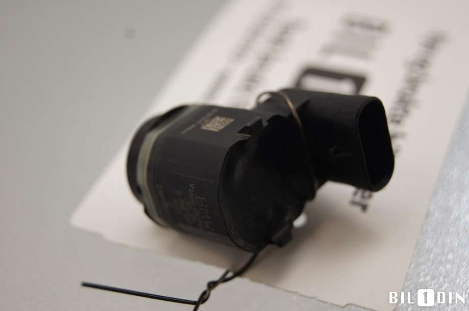 Parkeringssensor foran til BMW 7-Serie 2009-2015 (F01/F02/F03/F04) (F01/F02/F03/F04) (BMW|66209233029|)