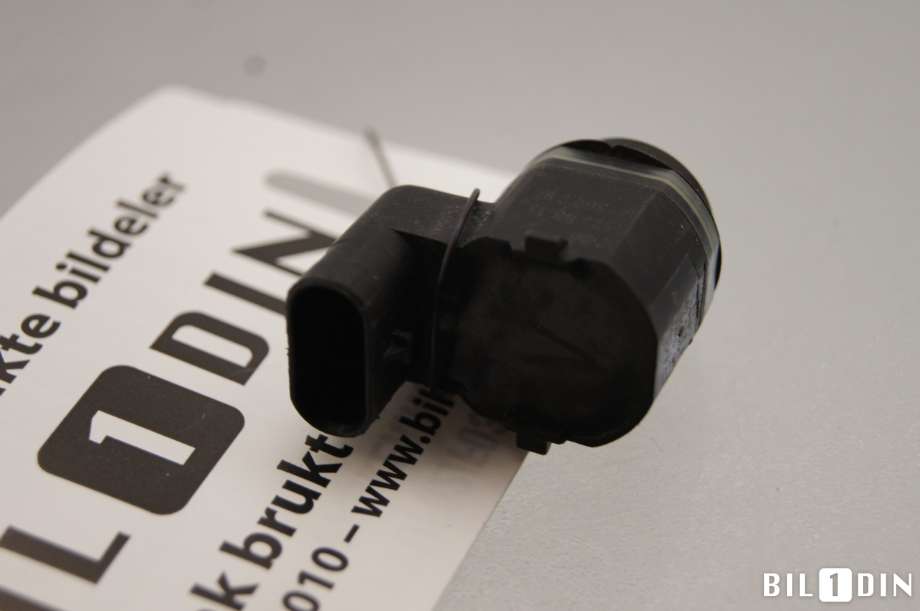 Parkeringssensor foran til BMW 7-Serie 2009-2015 (F01/F02/F03/F04) (F01/F02/F03/F04) (BMW|66209233029|)