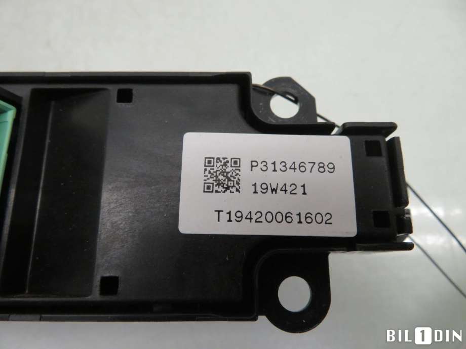 Bilstereo diverse til Volvo XC90 2015-2025 (Type II)  (VOLVO|31346789|)