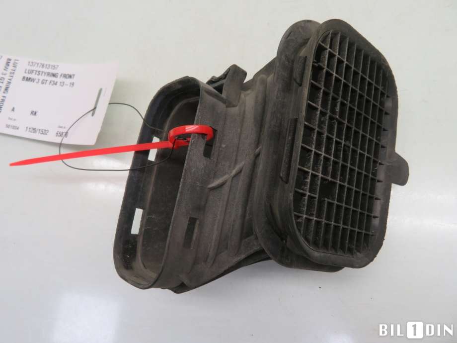 Diverse deler til BMW 3-Serie 2012-2018 (F30/F31/F34) (F30/F31/F34) (BMW|13717613157|)