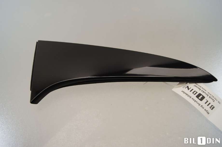 Diverse deler til BMW X5 2013-2018 (F15) (F15) (BMW|51627304606|)