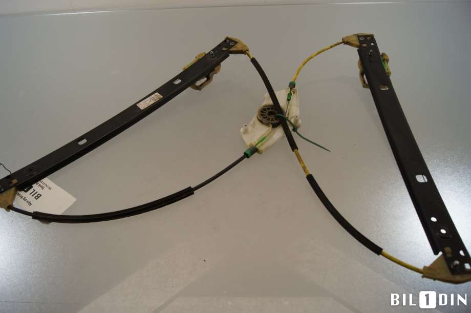 Ruteheis til Audi A8 2010-2013 (Type III, Fase 1) (AUDI|4H0837462A||4H0837462B)