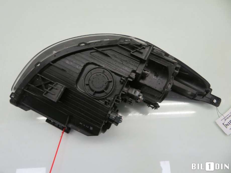 Frontlykt venstre halogen til Kia Soul 2014-2019 (Type II)  (KIA|92101E40101D|)