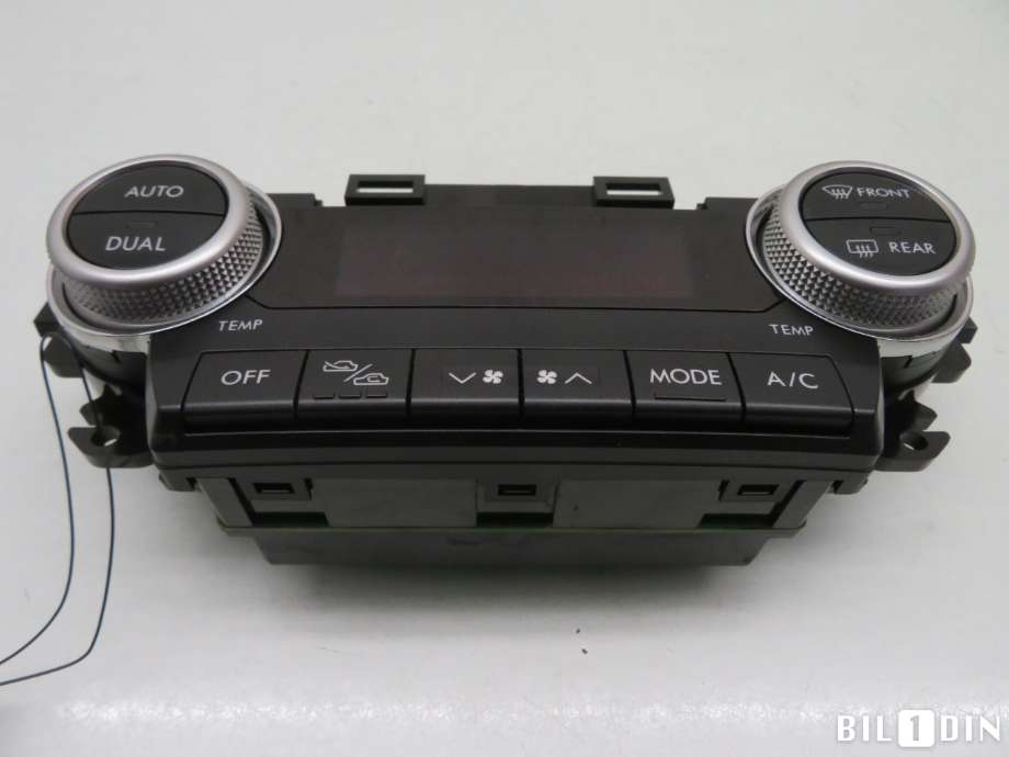 Varmeapparat betjening til Subaru Forester 2008-2013 (Type III)  (SUBARU|72311SC320|)