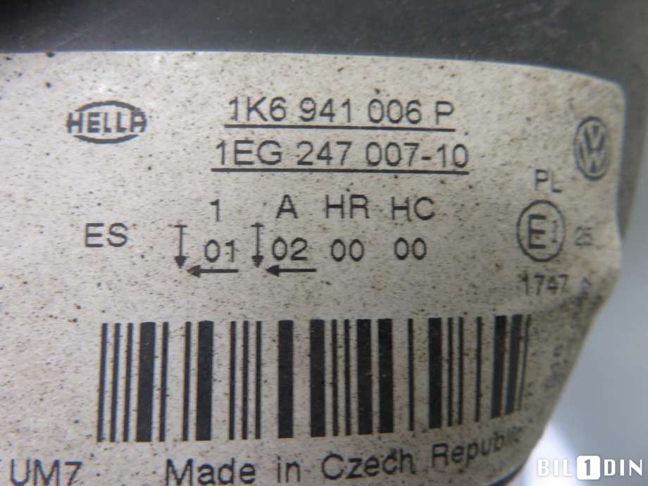 Frontlykt høyre halogen til VW Golf V, Combi 2003-2008  (VOLKSWAGEN|1K6941030P|)