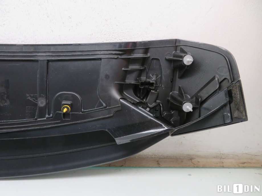 Spoiler bakluke til Jaguar I-PACE 2018-->>  (JAGUAR|T4K3871LML|J9D344210AF8LML|)