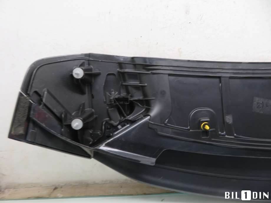 Spoiler bakluke til Jaguar I-PACE 2018-->>  (JAGUAR|T4K3871LML|J9D344210AF8LML|)