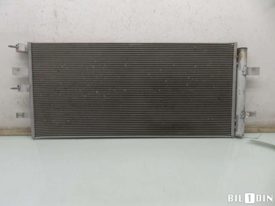 Aircondition radiator til Ford Ranger / Ranger Raptor 2015-2022 (FORD|2562355|MB3B19710FA|)