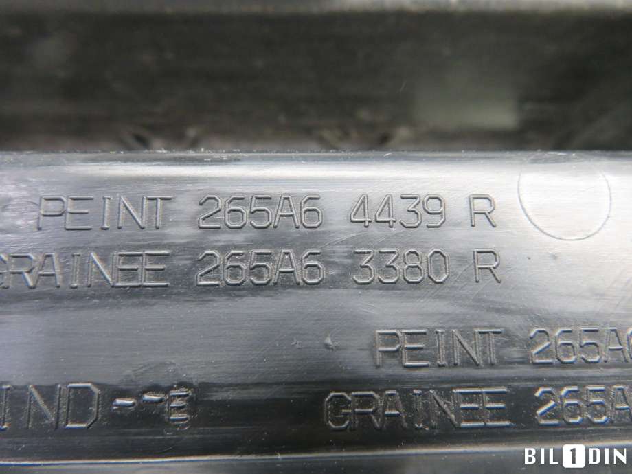 Diverse deler til Renault Trafic 2014-->>  (RENAULT|781410653R|265A64439R|93450959)