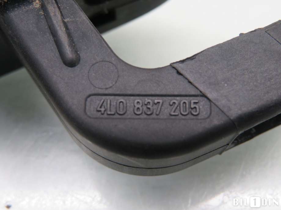 Dørhåndtak utv høyre foran til Audi Q7 2010-2015 (Type I, Fase 2)  (AUDI|4L0837205|)