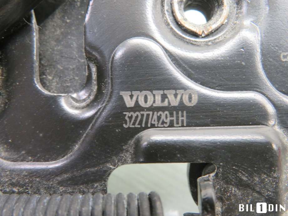 Panserlås til Volvo XC40 2018-2024  (VOLVO|32244490|)