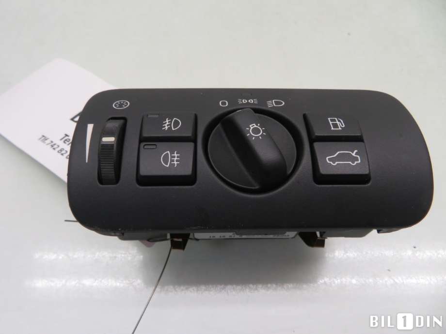Bryter lys til Volvo XC70 2008-2013 (Type II, Fase 1) (VOLVO|31443850||30739414)