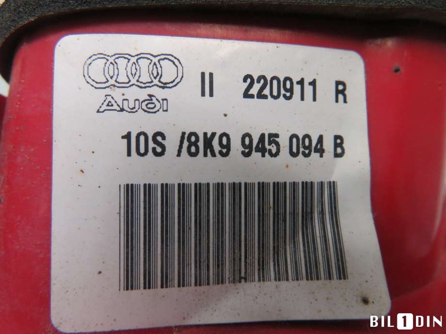 Baklykt høyre indre til Audi A4, Allroad 2009-2016 (Type I) (B8) (B8) (AUDI|8K9945094B|)