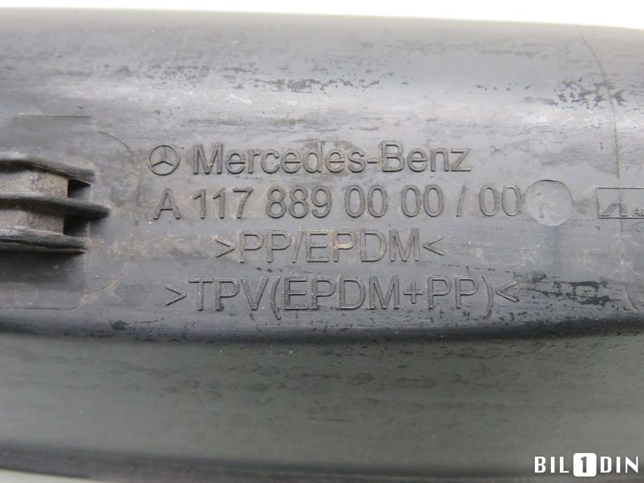 Diverse deler til Mercedes CLA 2013-2019 (C117) (C117) (MERCEDES|A1178890000|)