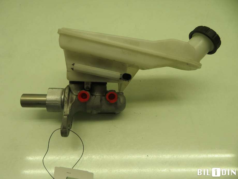 Bremsepumpe hoved til Mercedes CLA 2013-2019 (C117) (C117) (MERCEDES|A2464300301|)
