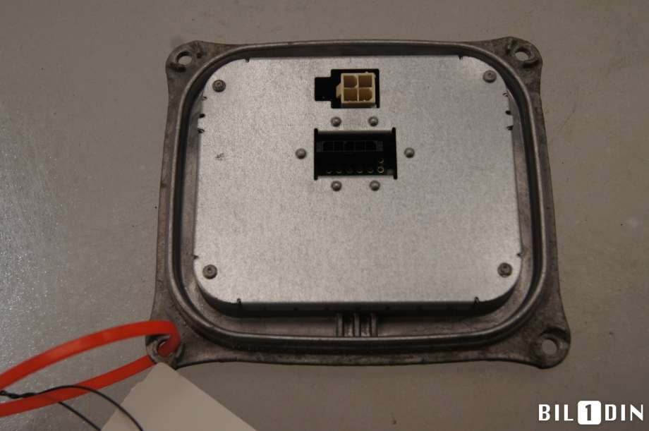 Styreenhet xenon/ballast til Audi A4 2007-2014 (Type IV) (B8) (B8) (AUDI|8K0907472A||1307329218)