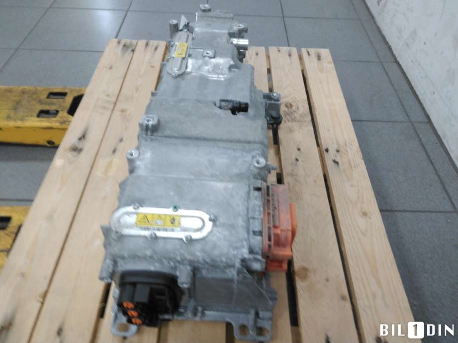 DCDC converter hybrid til BMW 2-Serie 2014-2021 (F22/F23) (F22/F23) (BMW|12369470891||61448487431)