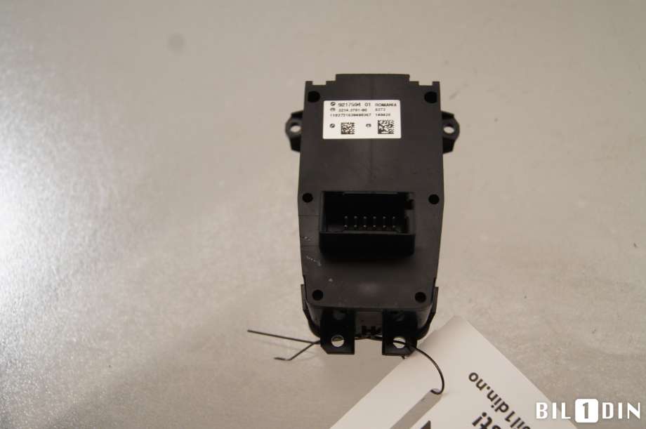 Bryter elektrisk håndbrekk/parkbrems til BMW 5-Serie 2010-2017 (F10/F11) (F10/F11) (BMW|61319877889|)
