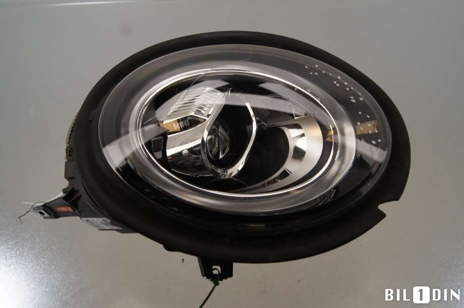 Frontlykt høyre halogen til Mini One/Cooper 2014-->> (F54-57) (F54-57) (MINI|63118737600|)