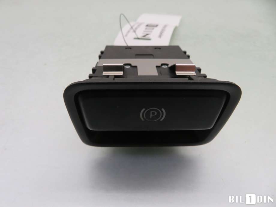 Bryter elektrisk håndbrekk/parkbrems til Mercedes CLA 2013-2019 (C117) (C117) (MERCEDES|A2469050451|)