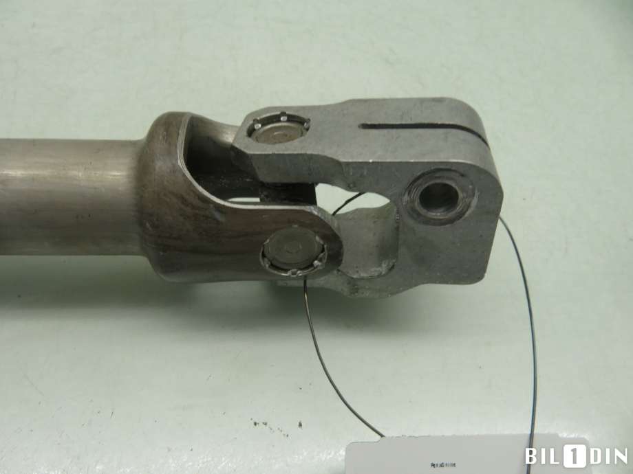 Rattaksel ledd til Mercedes CLA 2013-2019 (C117) (C117) (MERCEDES|A2464602316|)