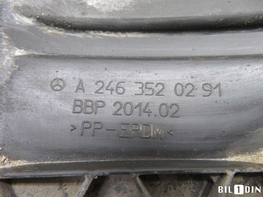 Bærebru høyre bak til Mercedes CLA 2013-2019 (C117) (C117) (MERCEDES|A2463520291|)