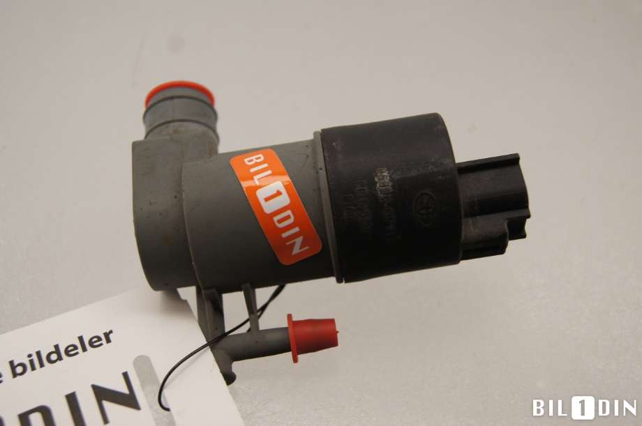 Spylerpumpe foran til Toyota Verso 2009-2016 (Type III) (TOYOTA|853300F011|853300F010|)
