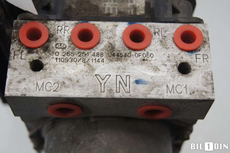 ABS sentral til Toyota Verso 2009-2016 (Type III)  (TOYOTA|440500F070|)