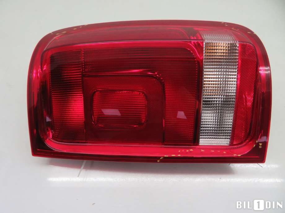 Baklykt høyre til VW Amarok 2010-2016 (Type I, Fase 1) (VOLKSWAGEN|2H1945096G|2H1945096C|)