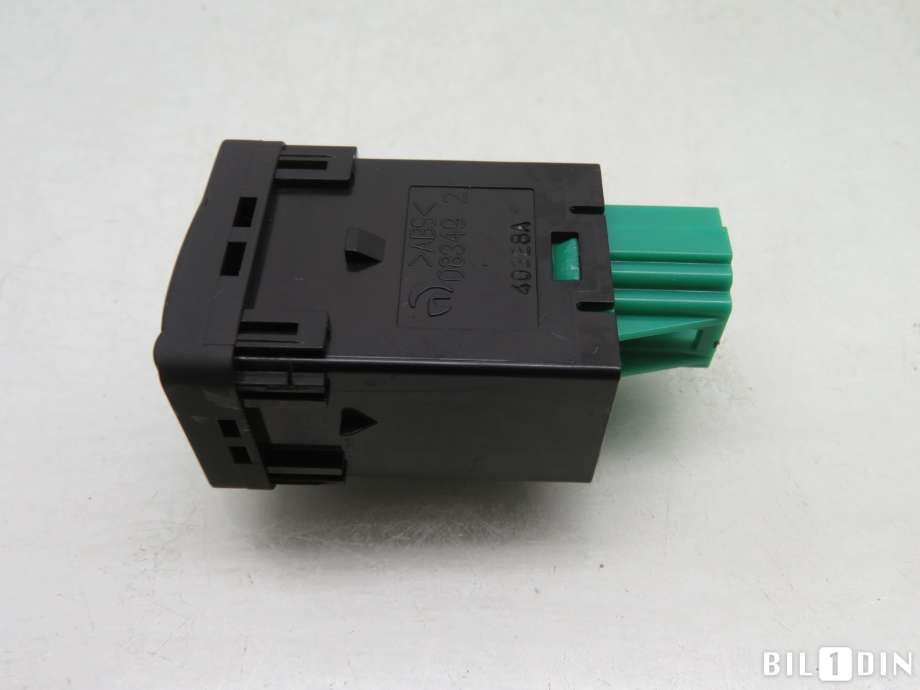 Bryter diverse til Nissan Qashqai 2014-2021 (Type II)  (NISSAN|259894EA0A|)