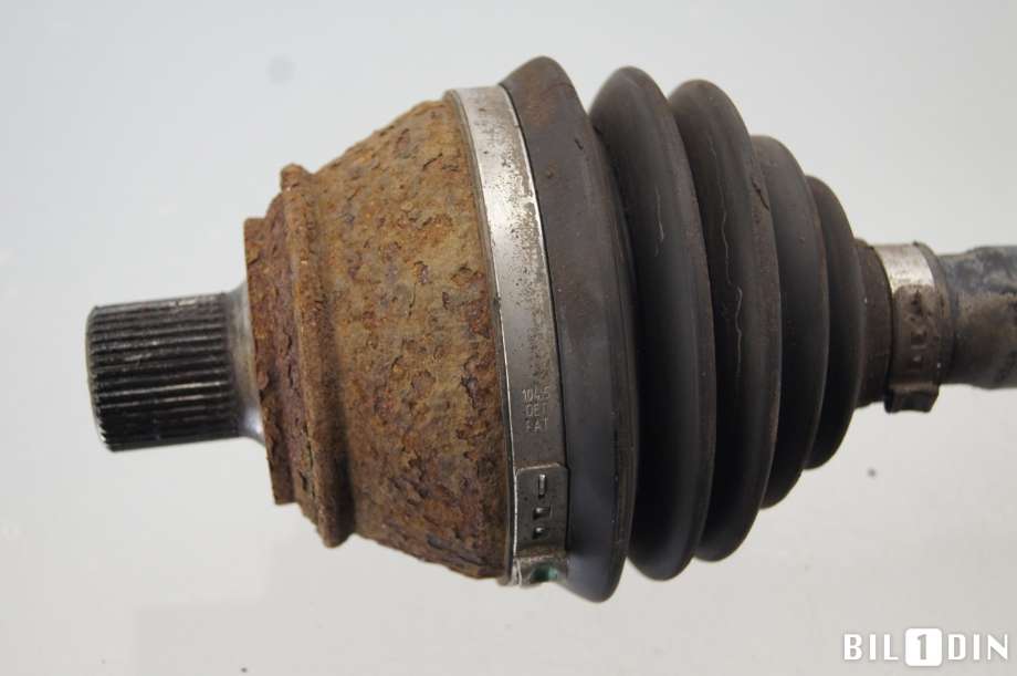 Drivaksel venstre foran til Audi A8 2003-2010 (Type II) (AUDI|4E0407271P|)