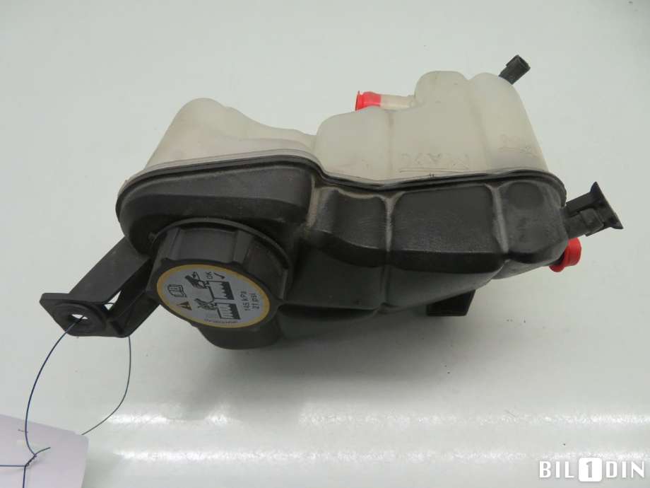 Ekspansjonstank til Volvo V60 2010-2013 (Type I, Fase 1)  (VOLVO|31200320|)